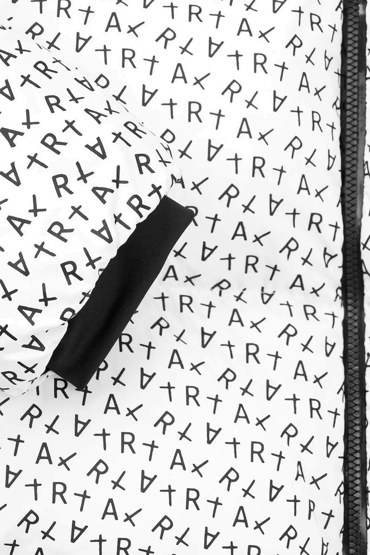 GRANT JACKET | BLACK WHITE ALLOVER LOGO